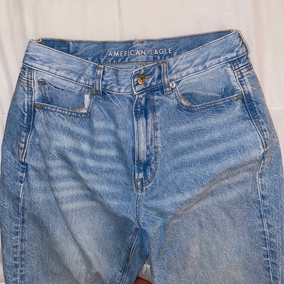 AEO distressed mom jeans - Picture 2 of 4